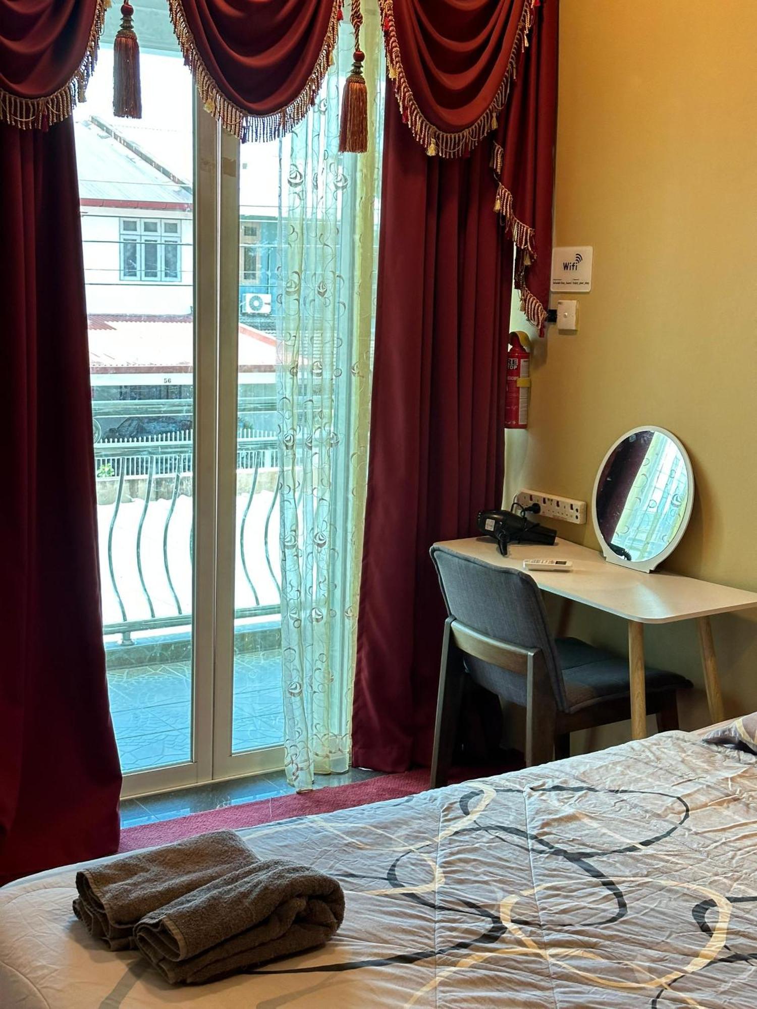 Seladah Stay Kuching Zewnętrze zdjęcie